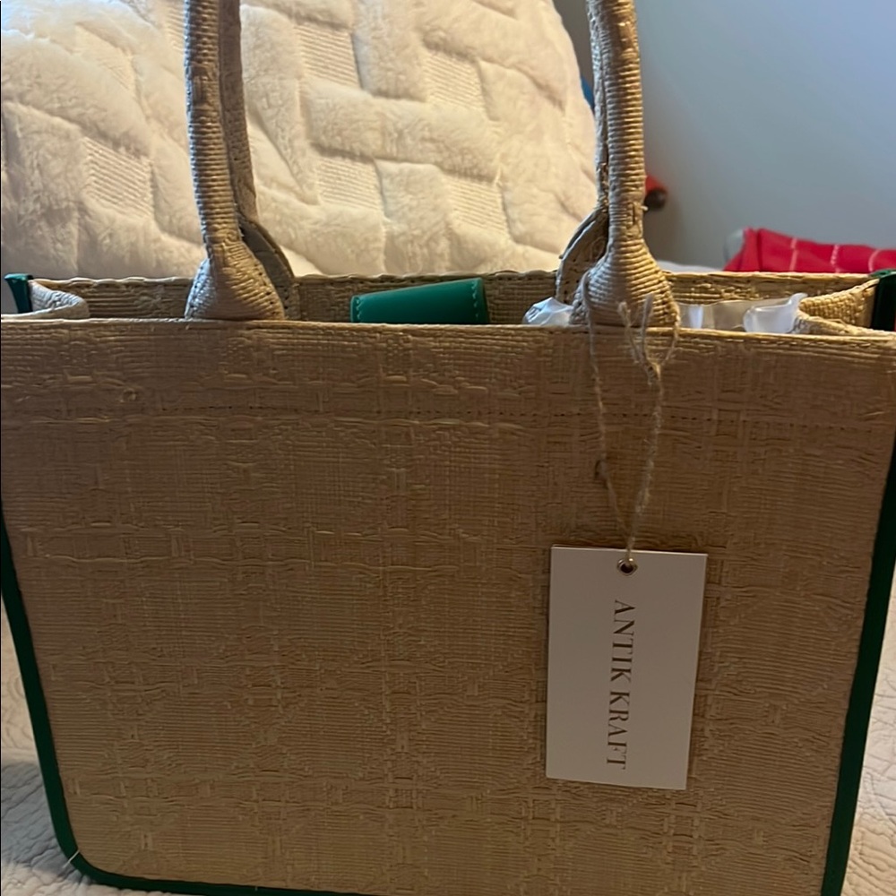 Antik Kraft Beige and Green Tote Bag